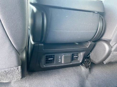 Certified 2023 Chevrolet Silverado 1500 LT AWD/4WD image 20