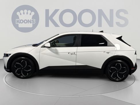 Used 2024 Hyundai Ioniq 5 SEL AWD/4WD image 2