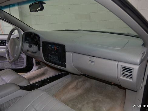 Used 1995 Chevrolet Impala Sedan image 12