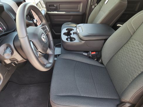 New 2026 RAM 2500 Tradesman AWD/4WD image 11