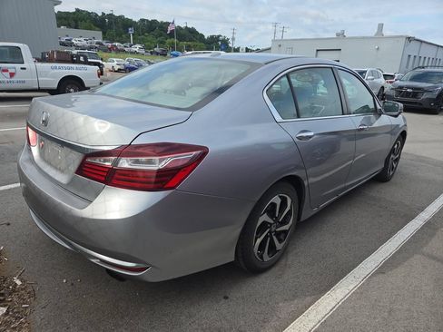 Used 2016 Honda Accord EX-L image 5