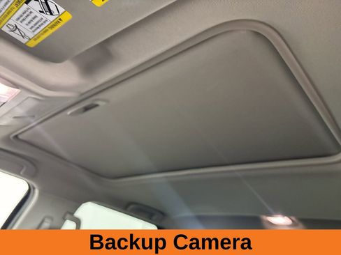 Used 2024 Nissan Frontier SL w/ Technology Package image 10