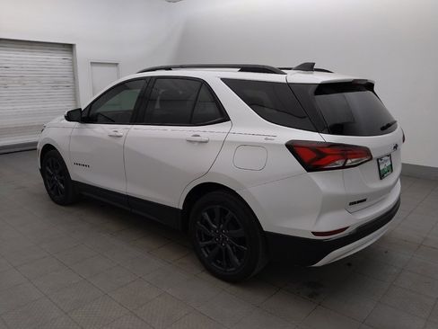 Used 2023 Chevrolet Equinox RS w/ RS Leather Package FWD image 3