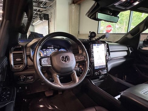 Used 2022 RAM 1500 Limited AWD/4WD image 13