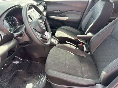 Certified 2020 Nissan Kicks SV image 19