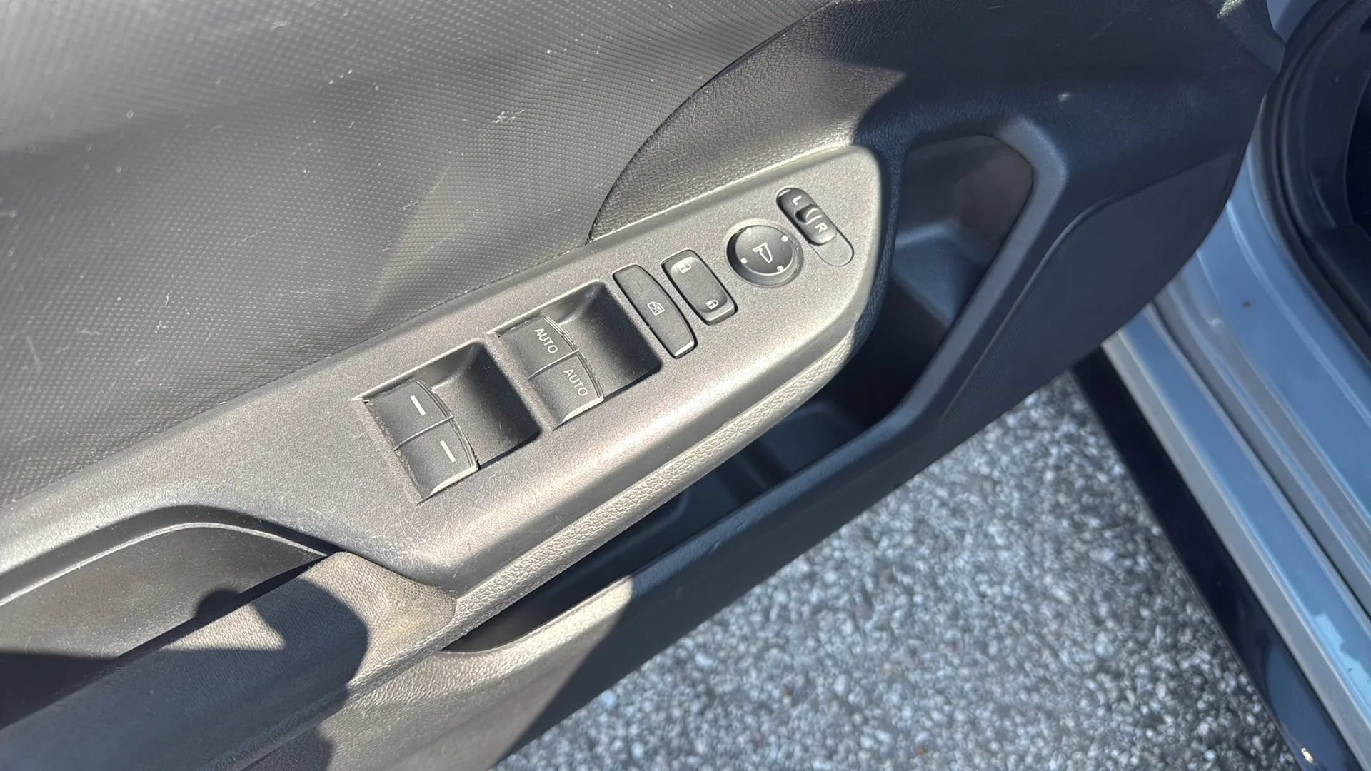 Used 2017 Honda Civic Sport image 12
