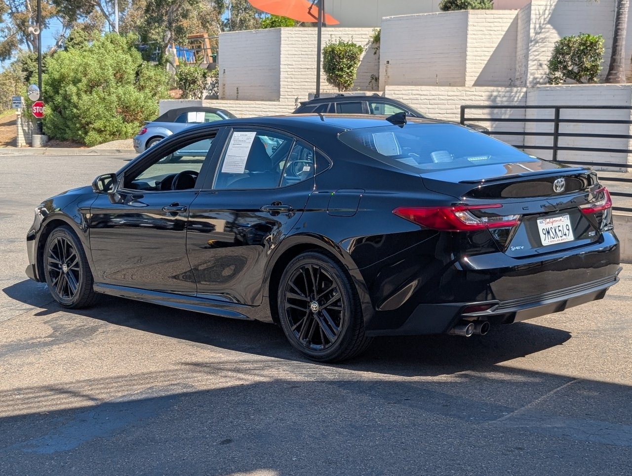Used 2025 Toyota Camry SE FWD image 12