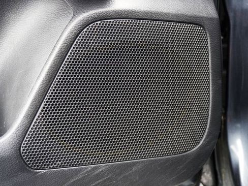 Used 2023 Toyota Tacoma TRD Off-Road RWD image 7
