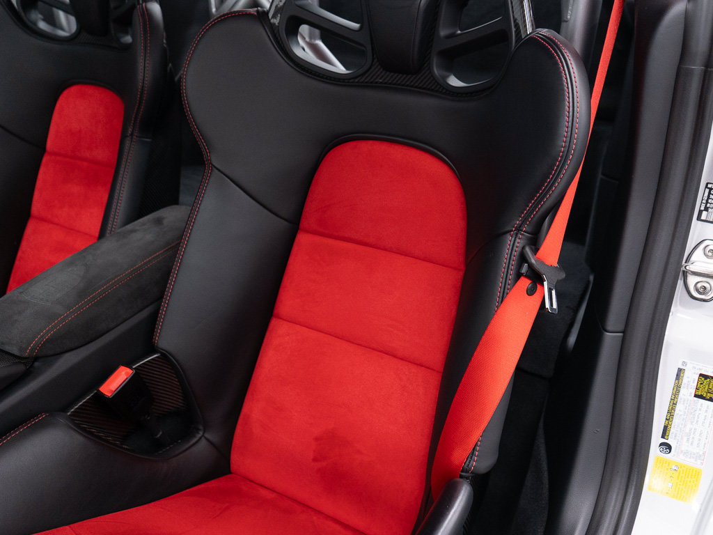 Used 2018 Porsche 911 GT2 RS RWD image 19