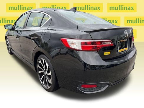 Used 2018 Acura ILX w/ Special Edition Package image 9