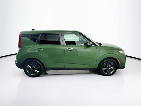 Used 2022 Kia Soul EX FWD image 10
