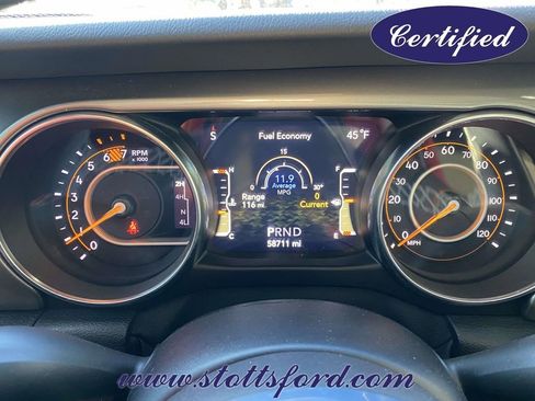 Used 2020 Jeep Wrangler Unlimited Sahara image 24