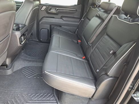 Certified 2023 GMC Sierra 1500 AT4X w/ AT4X AEV Edition image 12