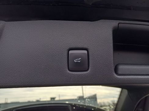 Used 2023 Ford Escape Active w/ Tech Pack #1 image 12