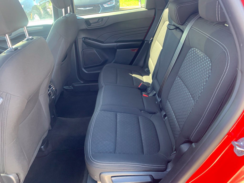 Used 2024 Ford Escape Active AWD/4WD image 28