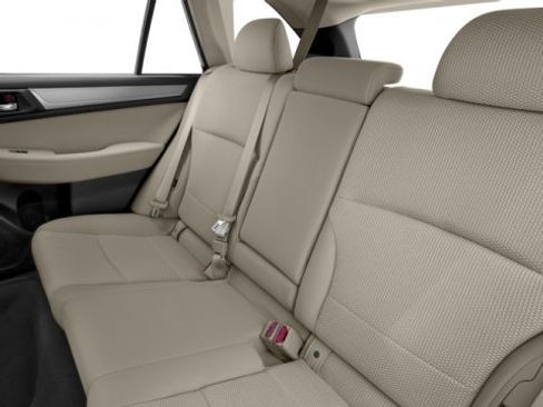 Used 2017 Subaru Outback 2.5i Premium image 17