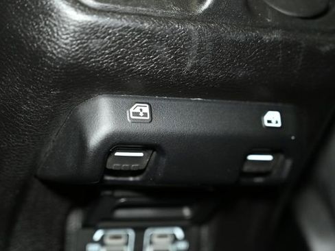 Used 2021 Jeep Wrangler Unlimited Sahara image 49