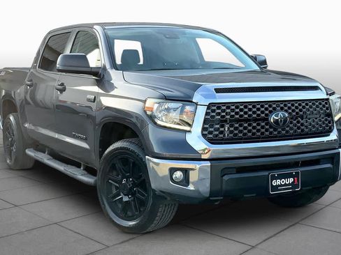 Used 2020 Toyota Tundra SR5 w/ SR5 Leather Package RWD image 3