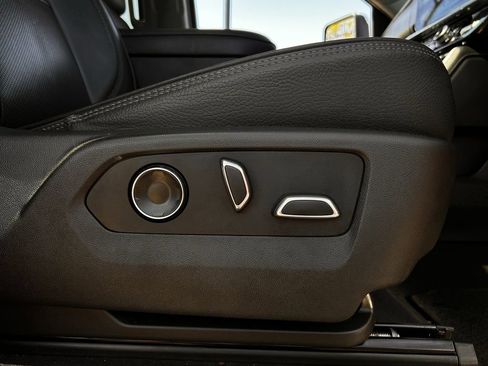 Used 2024 GMC Sierra 2500 Denali w/ Denali Reserve Package image 32