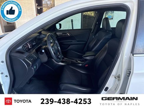 Used 2016 Honda Accord Sport image 13