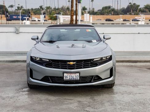 Used 2023 Chevrolet Camaro LT image 3