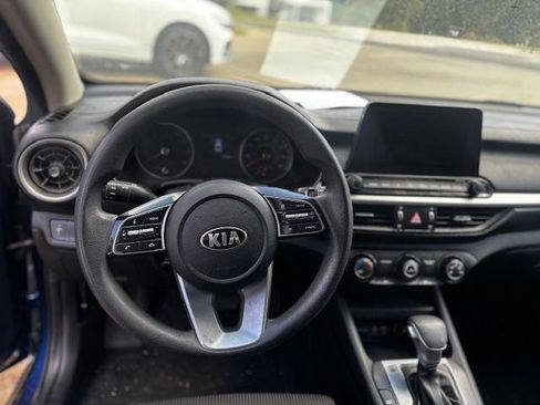 Used 2021 Kia Forte LXS FWD image 5