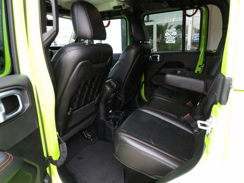 Used 2021 Jeep Gladiator Mojave image 14