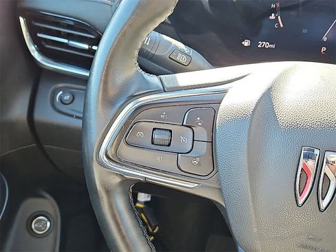 Used 2024 Buick Envista Avenir image 17