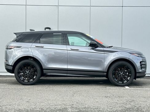 Used 2025 Land Rover Range Rover Evoque Dynamic SE image 6