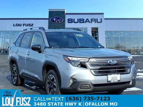 Certified 2025 Subaru Forester Premium image 1