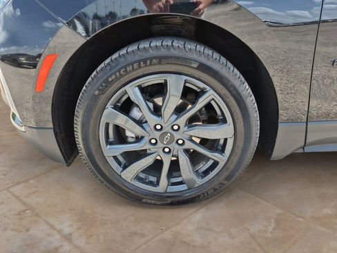 Used 2023 Chevrolet Equinox RS w/ RS Leather Package FWD image 29