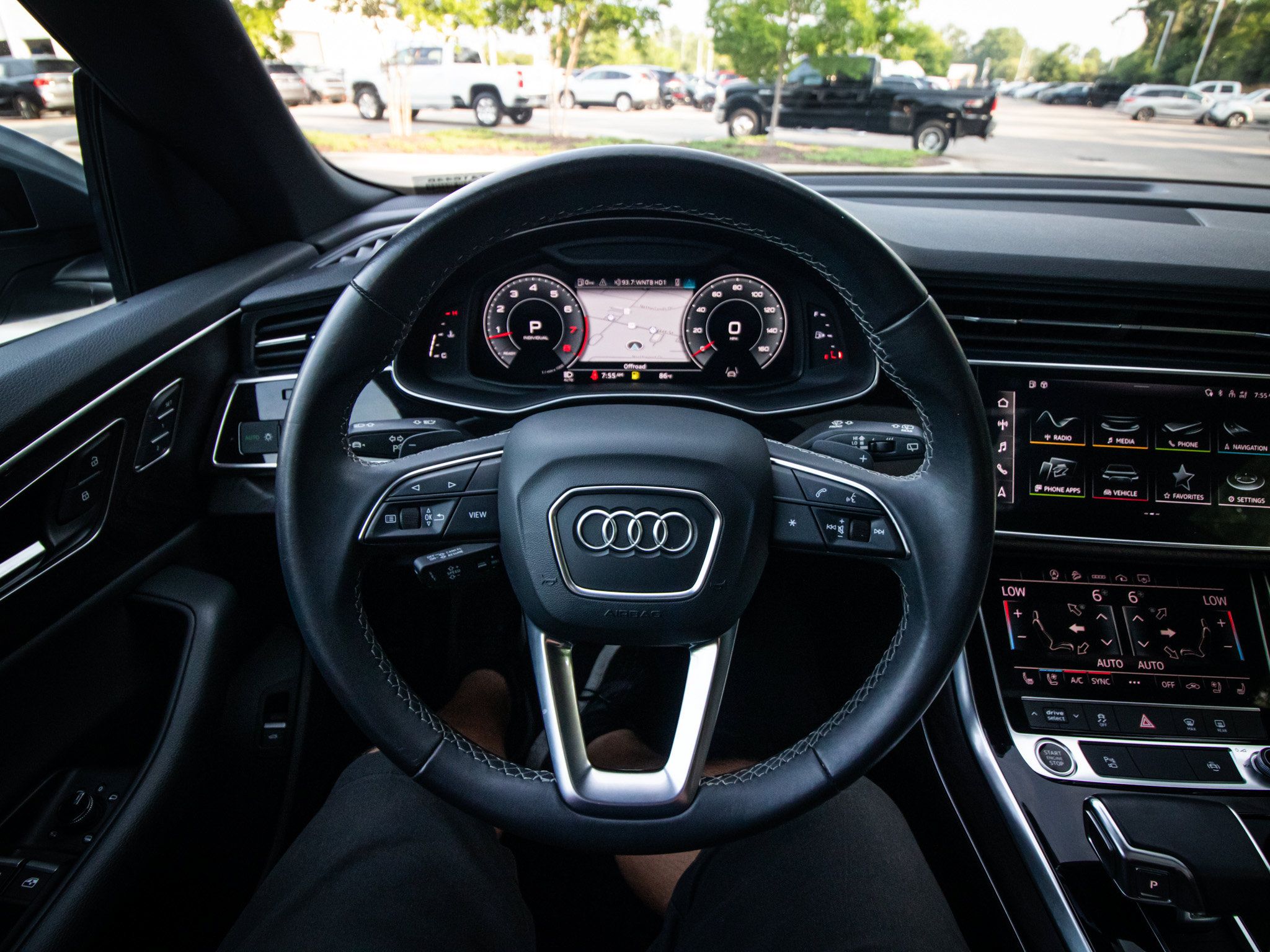 Used 2021 Audi Q8 Premium Plus AWD/4WD image 18