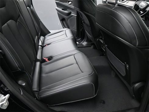 New 2025 Jeep Grand Cherokee Limited w/ Luxury Tech Group II image 37