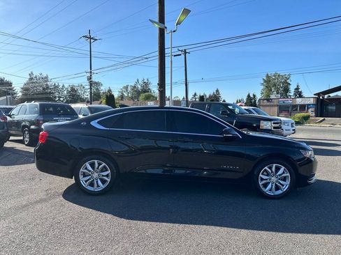 Used 2016 Chevrolet Impala LT w/ Convenience Package FWD image 5