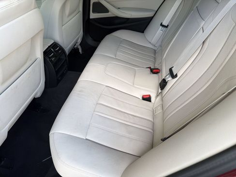 Used 2023 BMW 530e xDrive w/ Premium Package AWD/4WD image 22