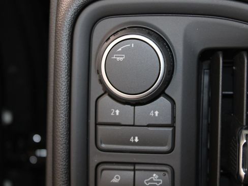 Used 2026 Chevrolet Silverado 2500 Custom w/ Custom Value Package AWD/4WD image 41