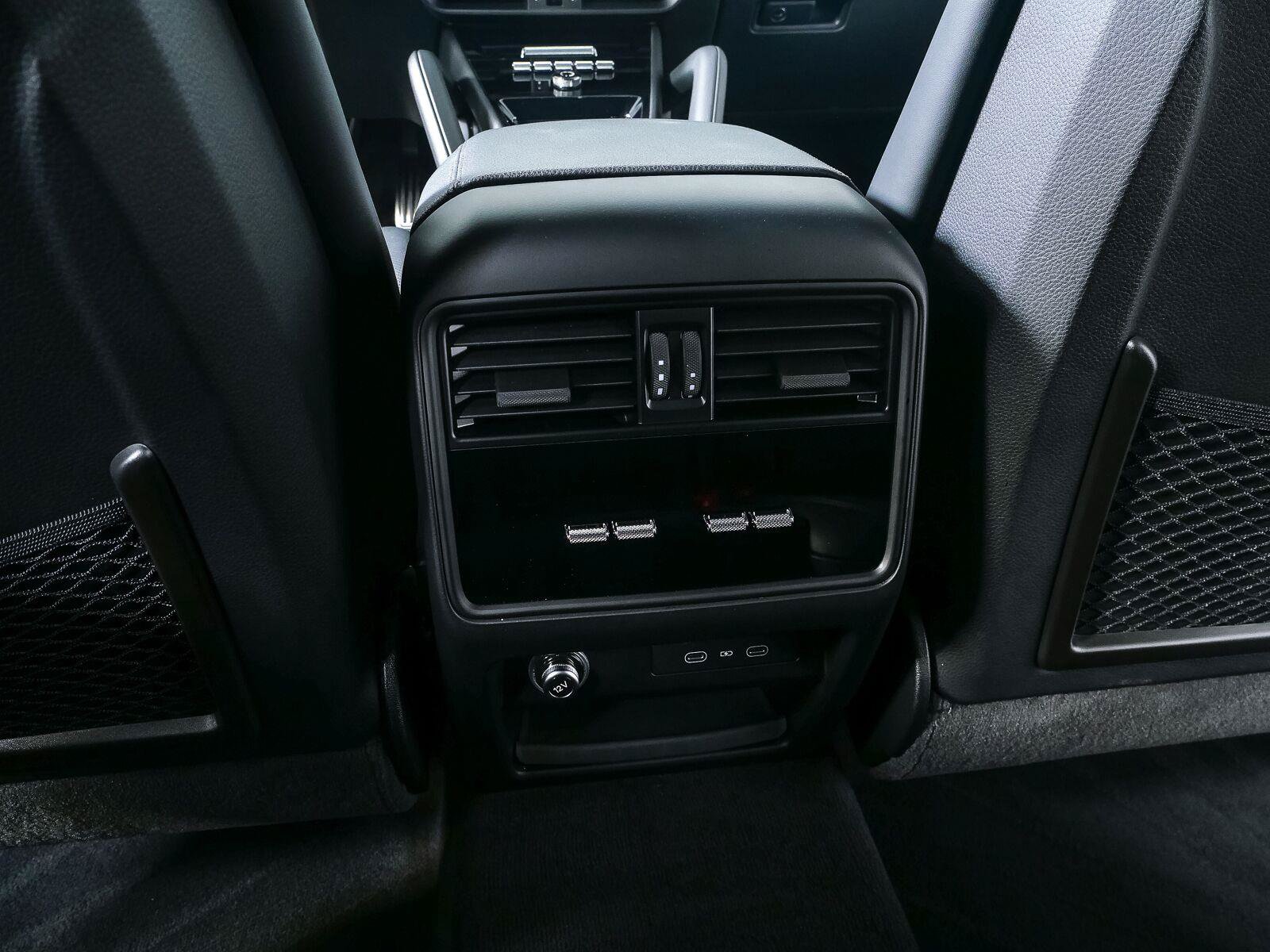 Certified 2026 Porsche Cayenne S AWD/4WD image 22