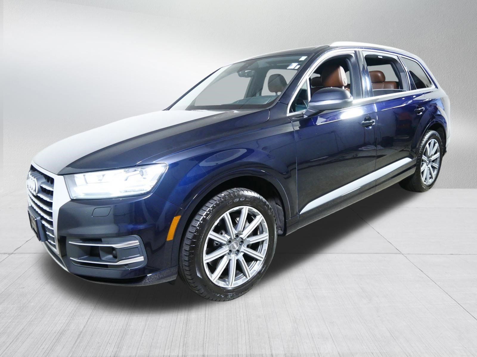 Used 2017 Audi Q7 3.0T Prestige w/ Prestige Package AWD/4WD image 3