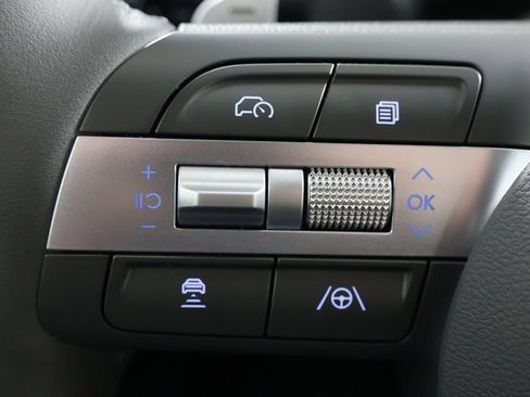 Certified 2025 Hyundai Sonata Limited image 11