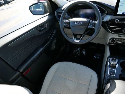 Used 2023 Ford Escape Active AWD/4WD image 6