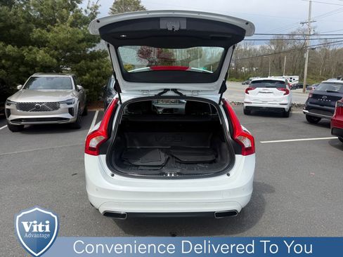 Used 2016 Volvo V60 T5 Premier AWD/4WD image 23