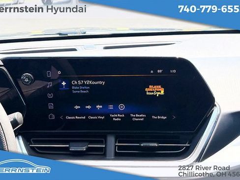 Used 2025 Chevrolet Trax LT FWD image 9