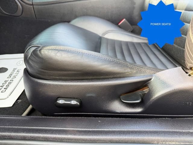 Used 2003 Ford Thunderbird RWD image 17