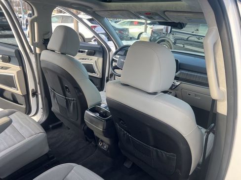 Used 2023 Kia Telluride SX Prestige image 17