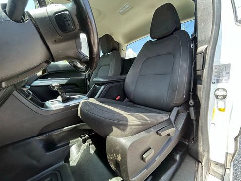 Used 2021 Chevrolet Colorado LT w/ Fleet Safety Package image 28