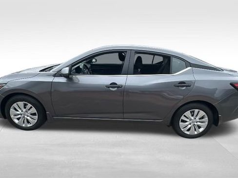 New 2025 Nissan Sentra S image 4