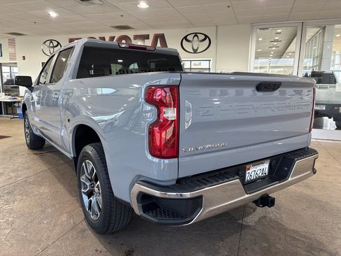 Used 2024 Chevrolet Silverado 1500 LT w/ Protection Package RWD image 8