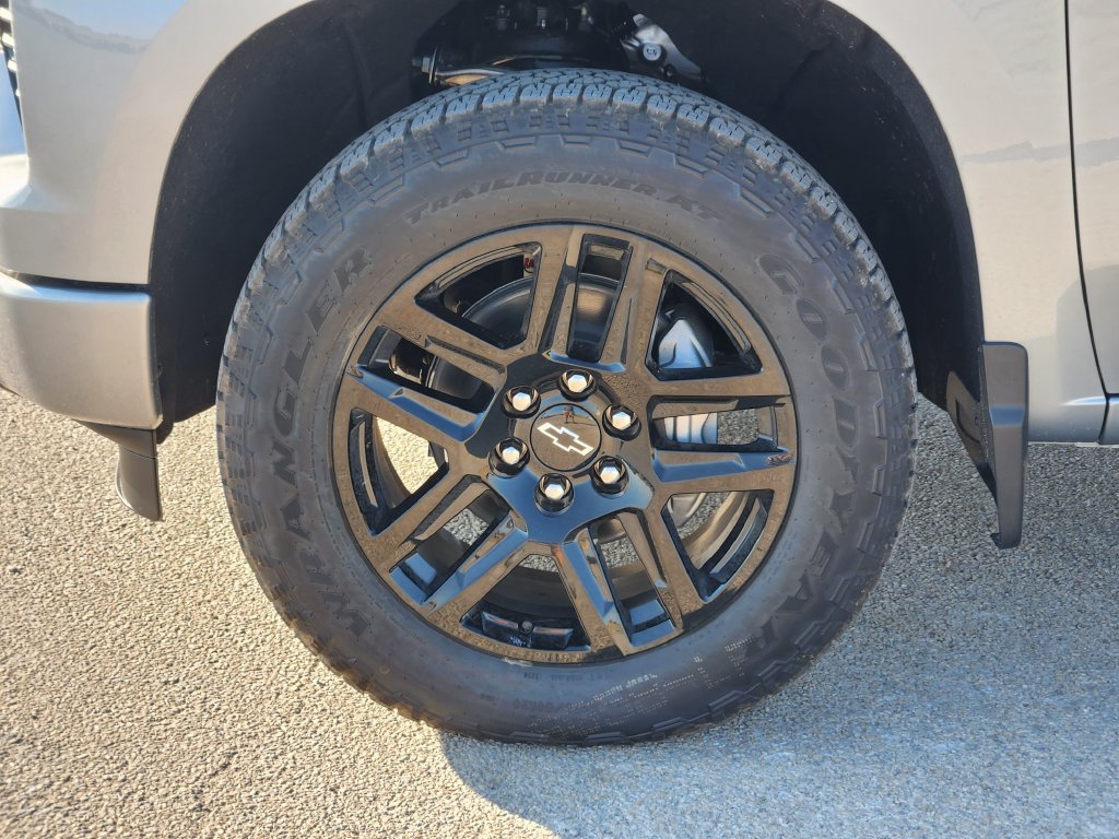 New 2026 Chevrolet Silverado 1500 RST AWD/4WD image 7