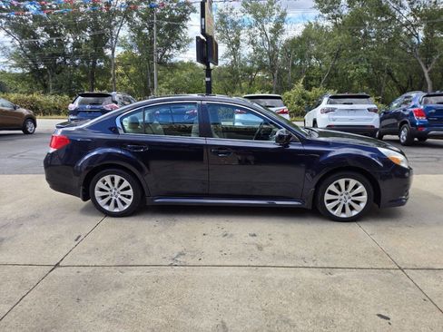 Used 2012 Subaru Legacy 2.5i Limited image 8
