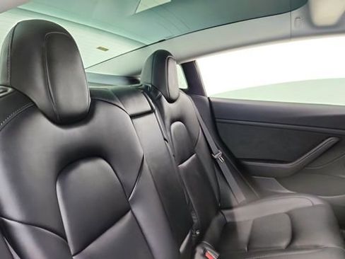 Used 2023 Tesla Model 3 Performance image 25
